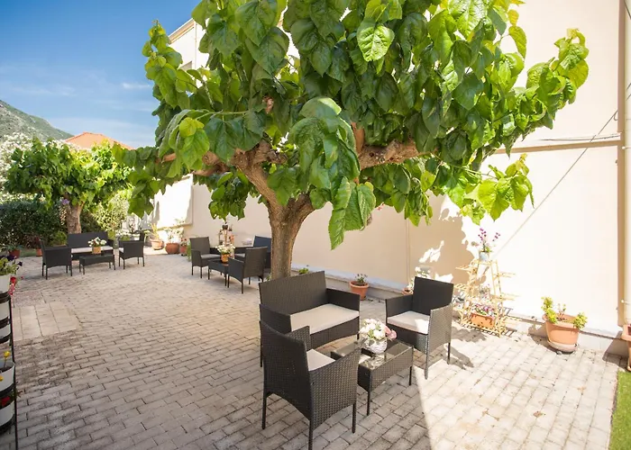 Anko & Anko 1 Pensión Nydri (Lefkada)